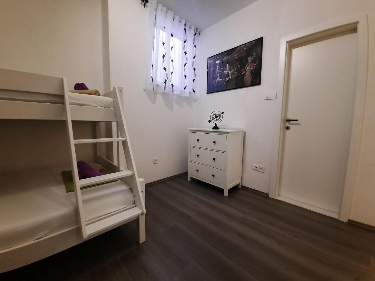 Apartman The Godfather Appartement Makarska Buitenkant foto